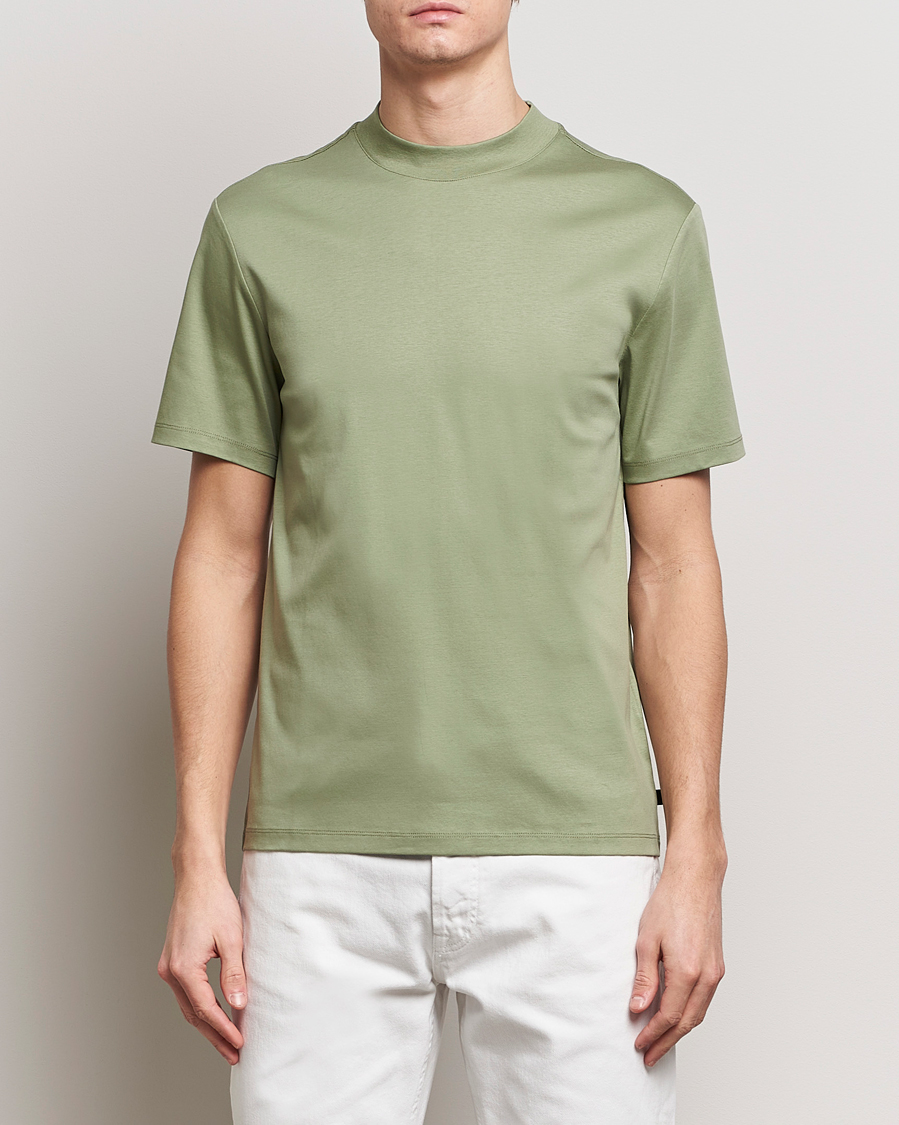 Hombres | Camisetas de manga corta | J.Lindeberg | Ace Mock Neck T-Shirt Oil Green