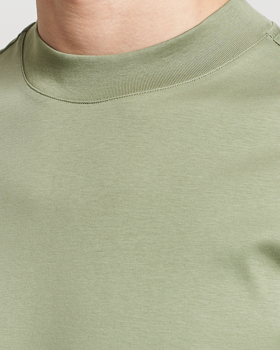Hombres | Camisetas | J.Lindeberg | Ace Mock Neck T-Shirt Oil Green
