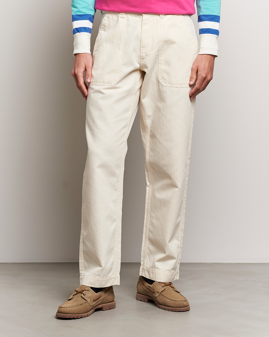 Hombres | Pantalones | Drake's | Herringbone Fatigue Cotton Trousers Ecru