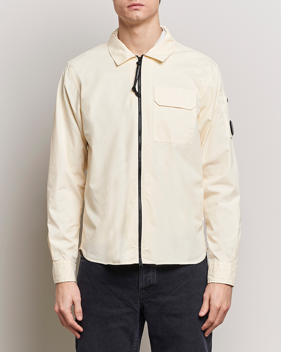 Hombres | Camisas | C.P. Company | Garment Dyed Gabardine Zip Shirt Jacket Ecru