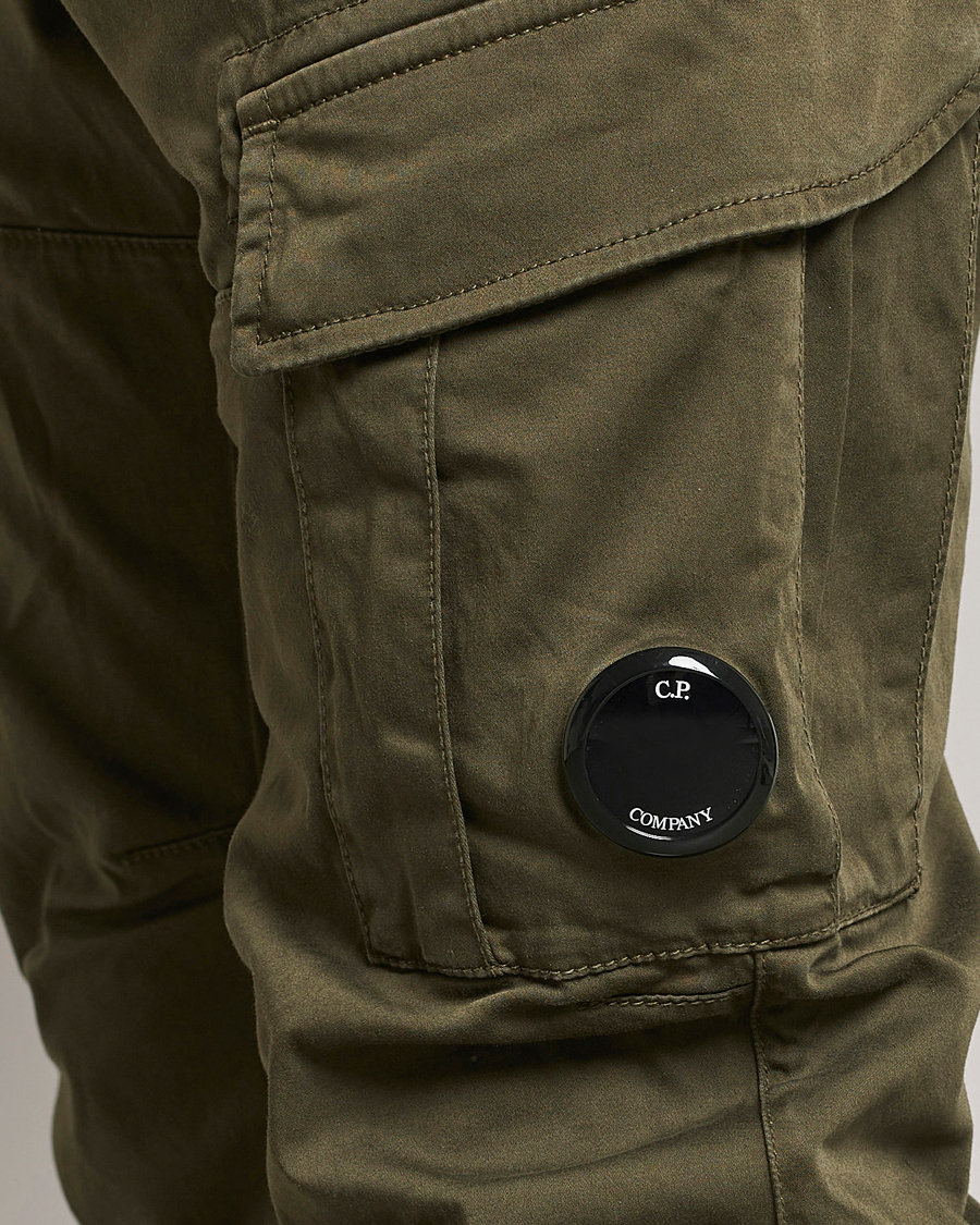 Hombres | Pantalones | C.P. Company | Satin Stretch Cargo Pants Army