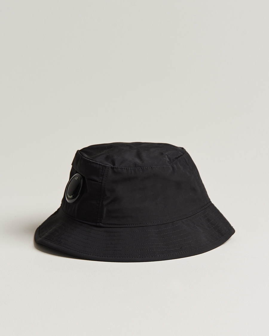 Hombres | Sombreros | C.P. Company | Chrome R Bucket Hat Black