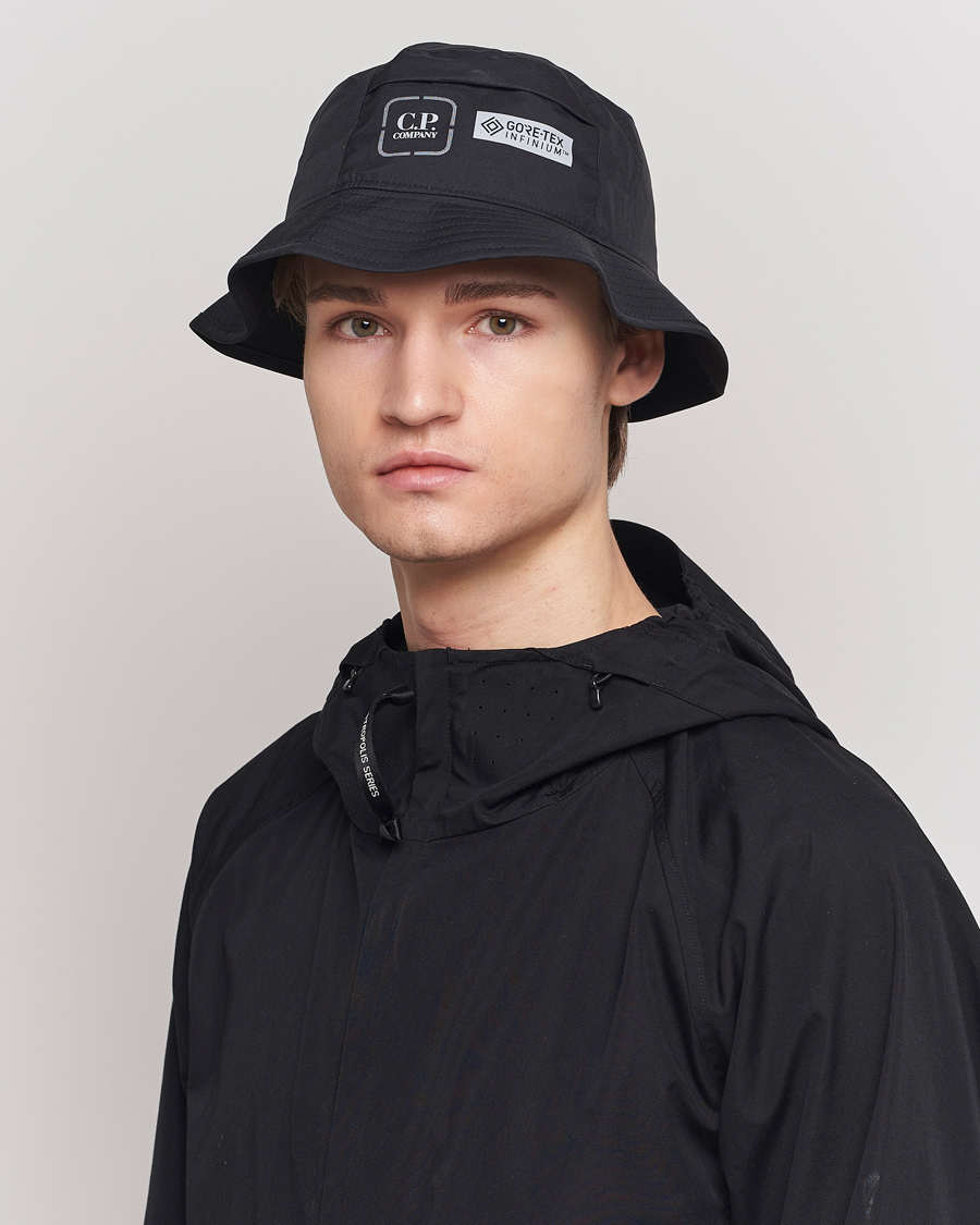 Hombres | C.P. Company Metropolis Gore-Tex Bucket Hat Black | C.P. Company | Metropolis Gore-Tex Bucket Hat Black