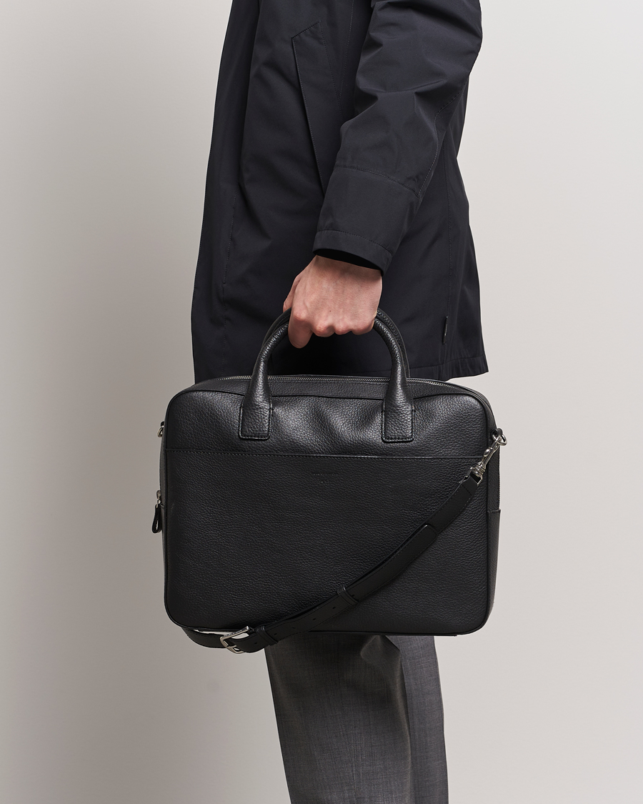 Hombres | Business & Beyond | Tiger of Sweden | Capa Grained Leather Briefcase Black