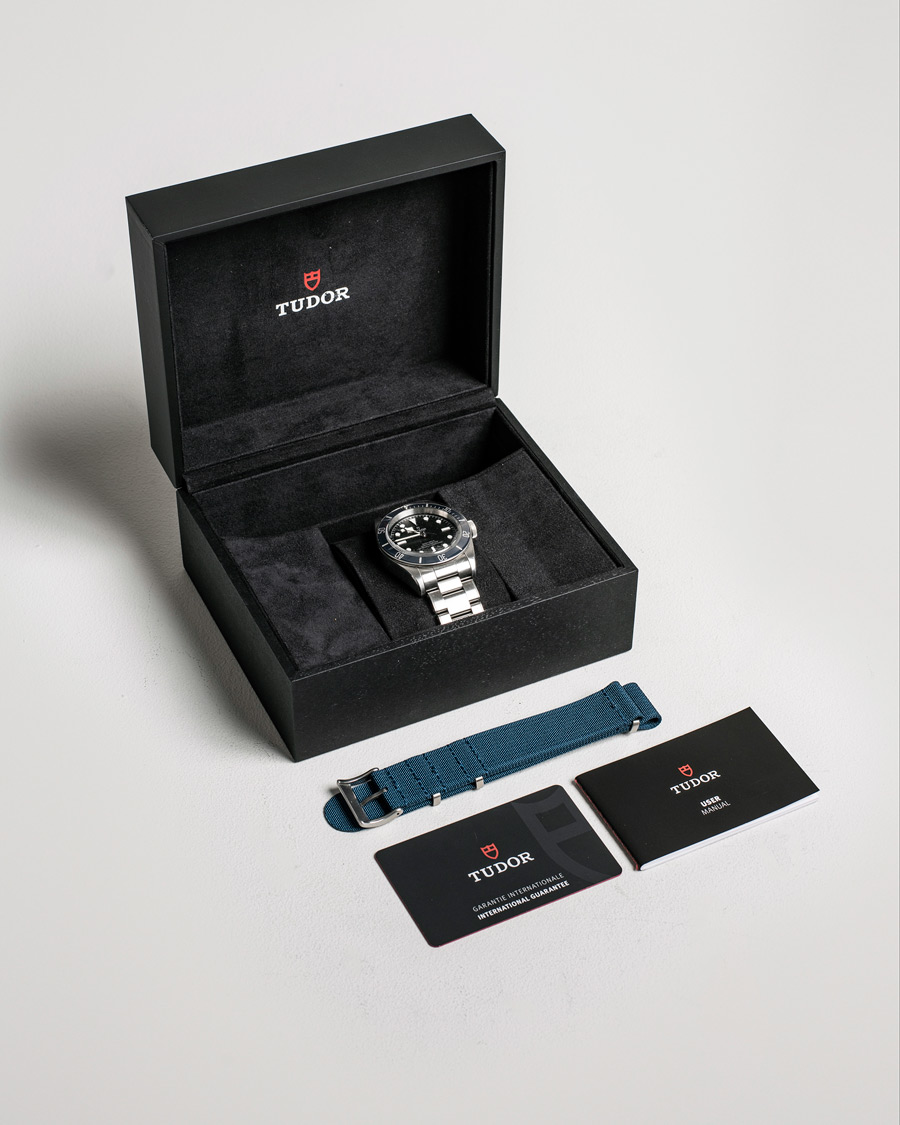 Hombres | Tudor Pre-Owned Black Bay 79230B Silver | Tudor Pre-Owned | Black Bay 79230B Silver