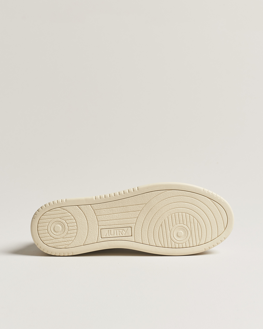 Hombres | Autry Medalist Low Leather Sneaker White/Red | Autry | Medalist Low Leather Sneaker White/Red