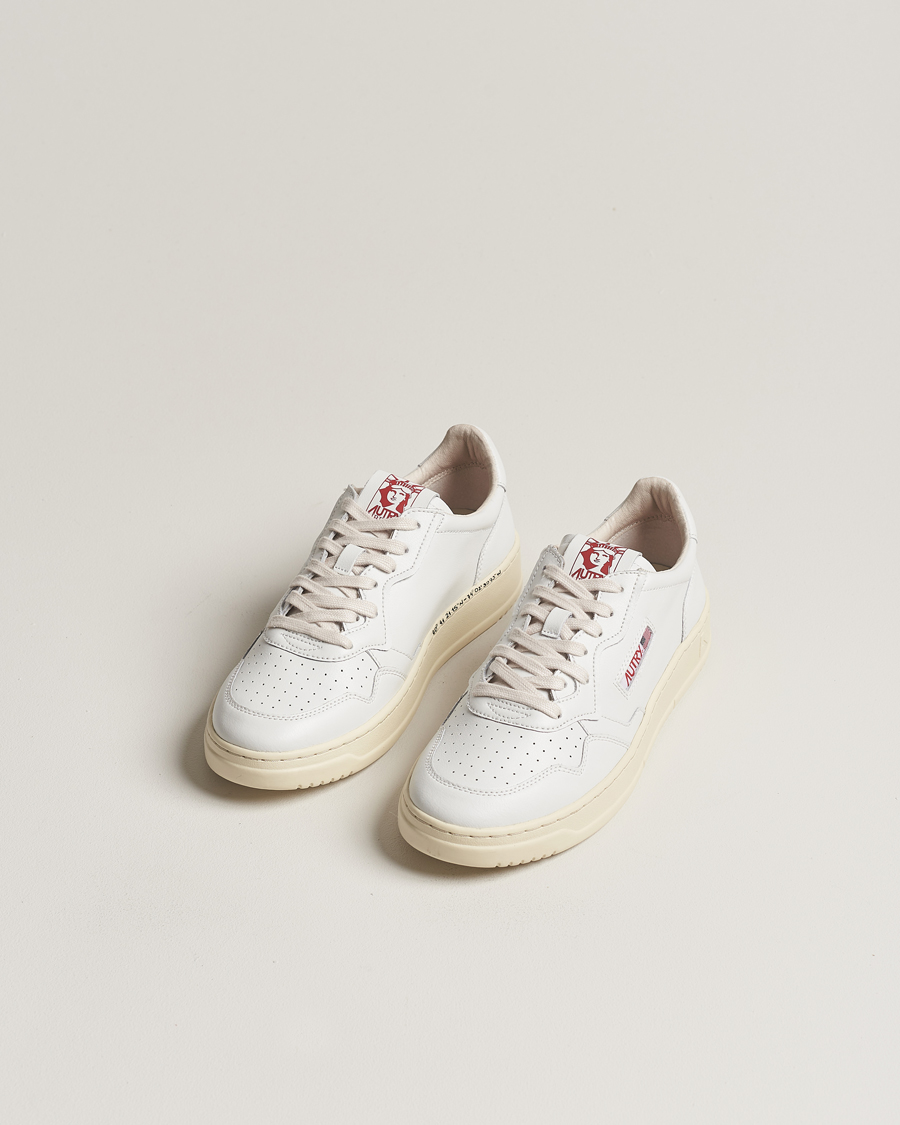 Hombres | Zapatillas bajas | Autry | Medalist Low Leather Sneaker White/Red