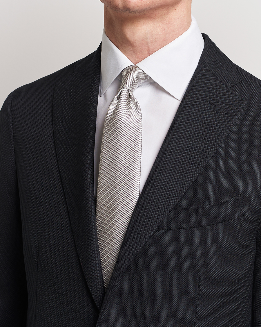 Hombres | Italian Department | Giorgio Armani | Jacquard Silk Tie Light Grey