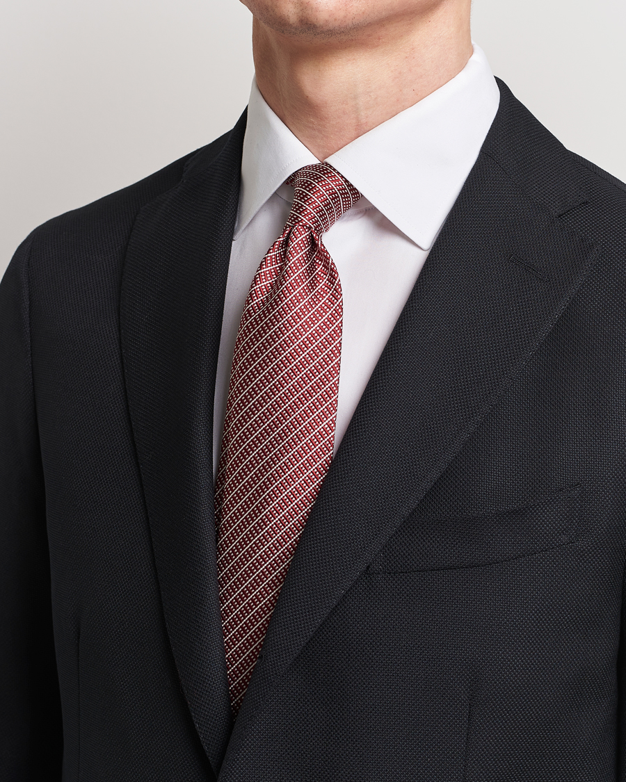 Hombres | Italian Department | Giorgio Armani | Jacquard Silk Tie Ruby