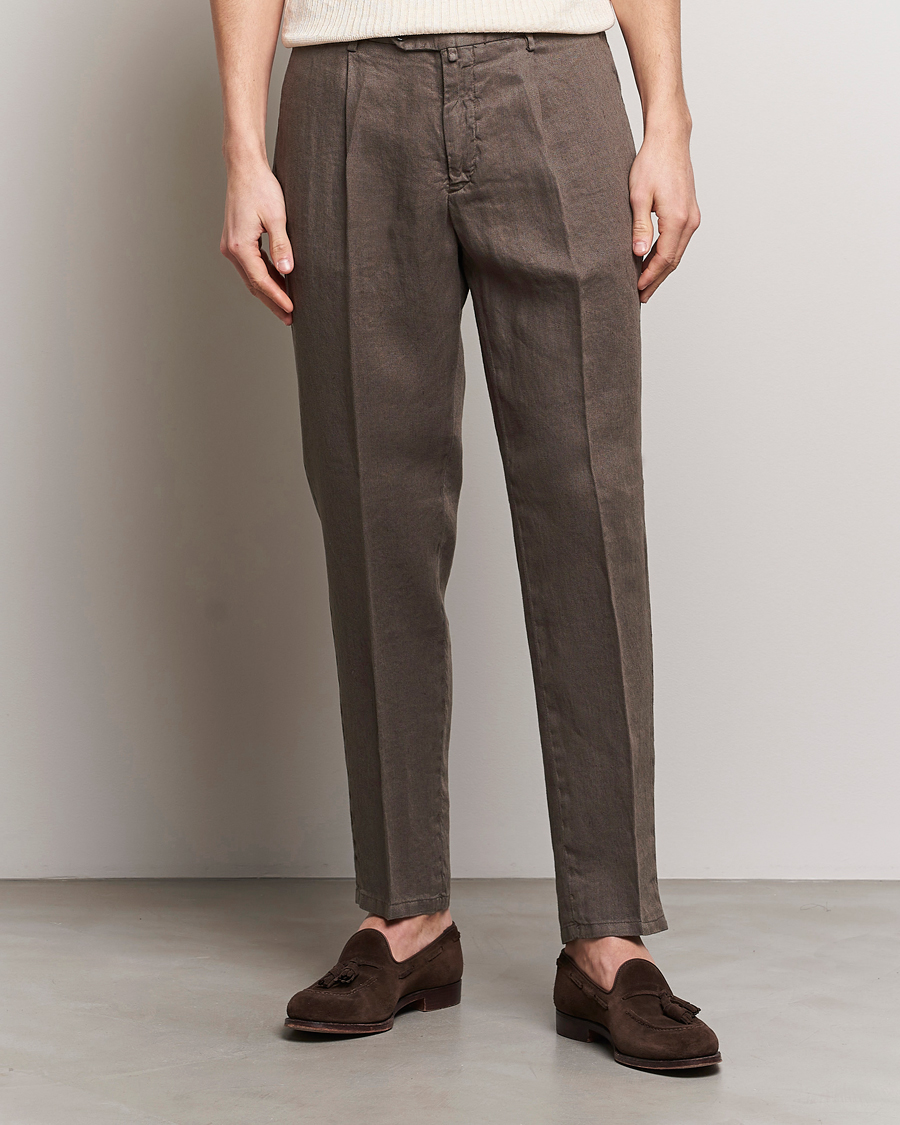Hombres | Pantalones de lino | Briglia 1949 | Pleated Linen Trousers Brown