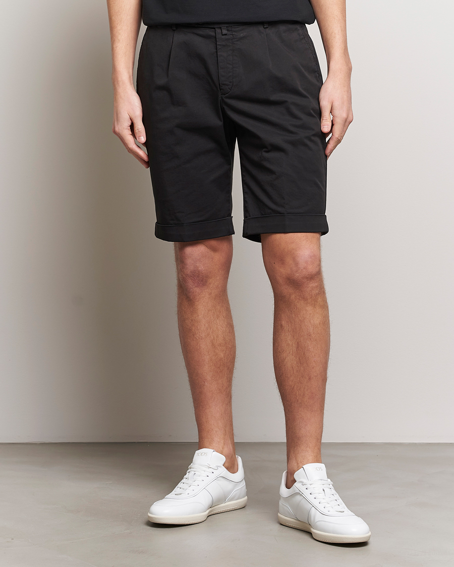 Hombres | Pantalones cortos chinos | Briglia 1949 | Pleated Cotton Shorts Black