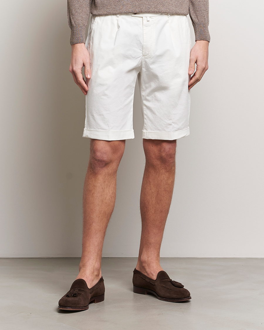 Hombres | Pantalones cortos chinos | Briglia 1949 | Pleated Cotton Shorts White