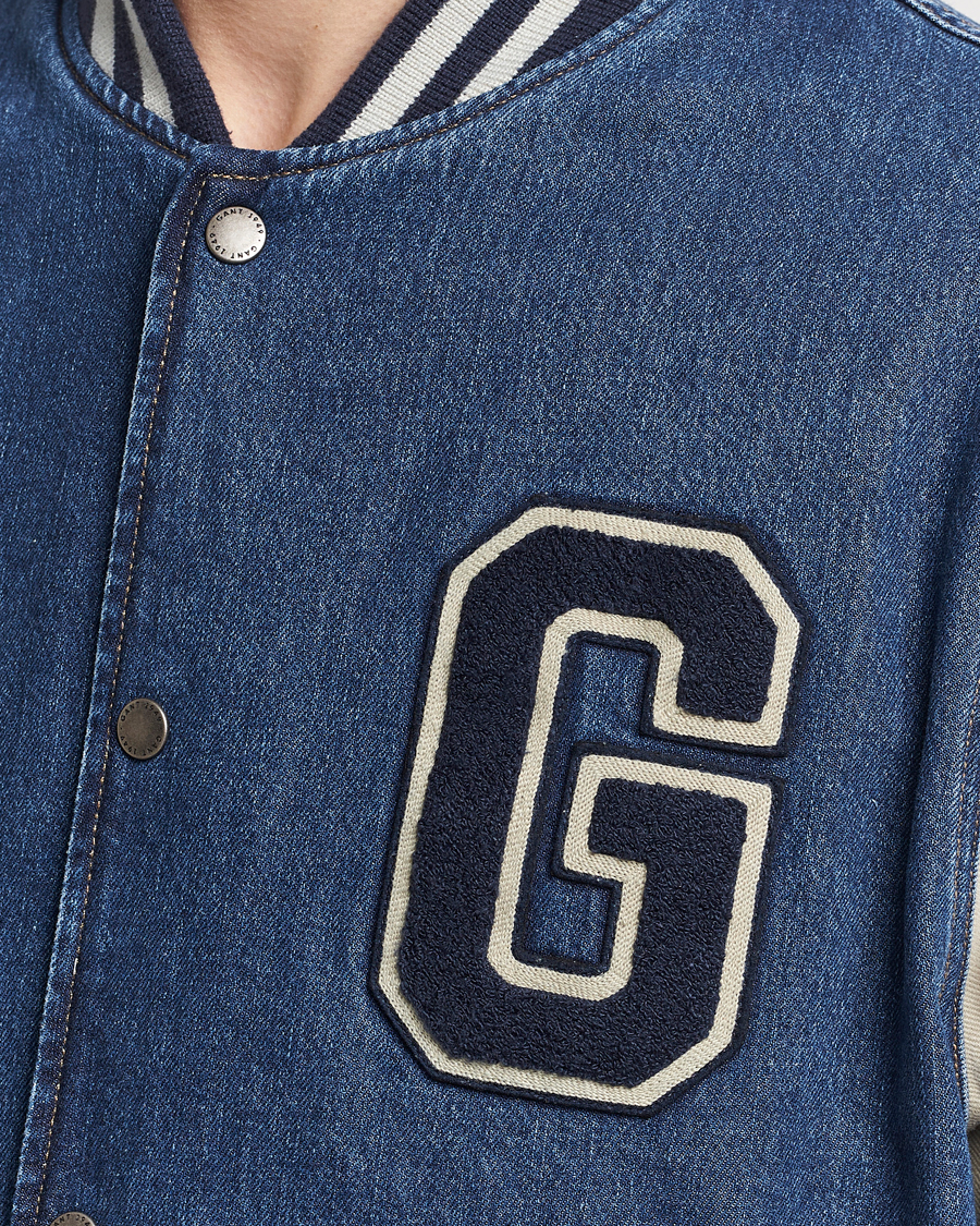 Hombres | Abrigos y chaquetas | GANT | Denim Varsity Jacket Dark Blue Worn In