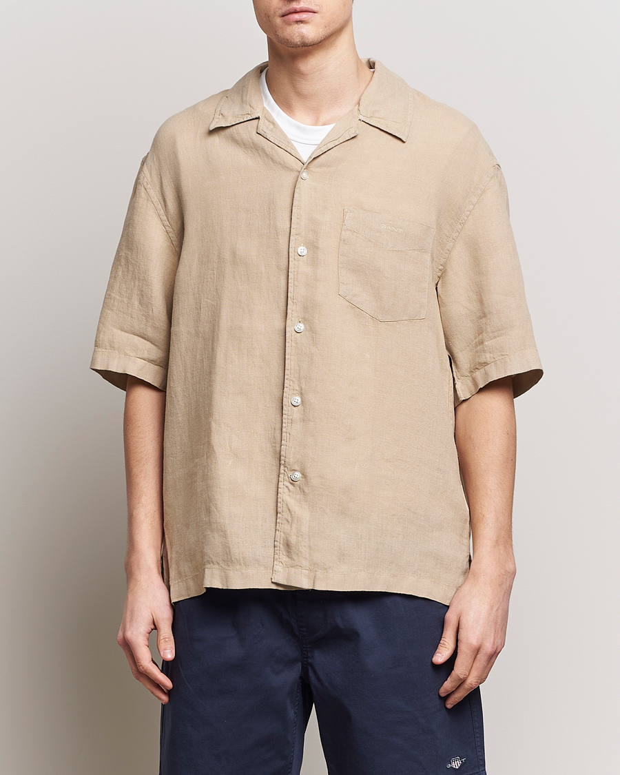 Hombres | Camisas | GANT | Relaxed Fit Linen Resort Short Sleeve Shirt Concrete Beige