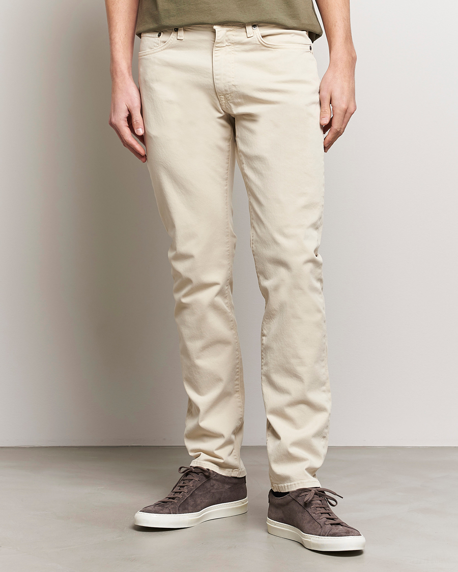 Hombres | Pantalones | GANT | Hayes Desert Jeans Silky Beige