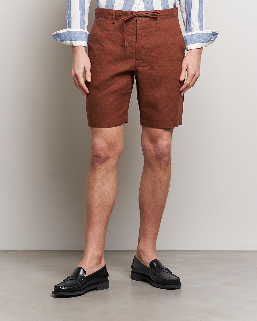 Hombres | Pantalones cortos | GANT | Relaxed Linen Drawstring Shorts Cognac Brown