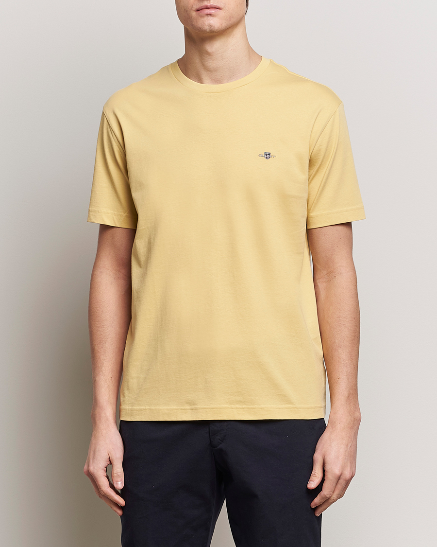 Hombres | Camisetas | GANT | The Original T-Shirt Dusty Yellow