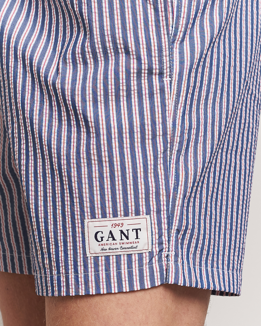 Hombres | Bañadores | Gant | Striped Seersucker Swimshorts Deep Blue