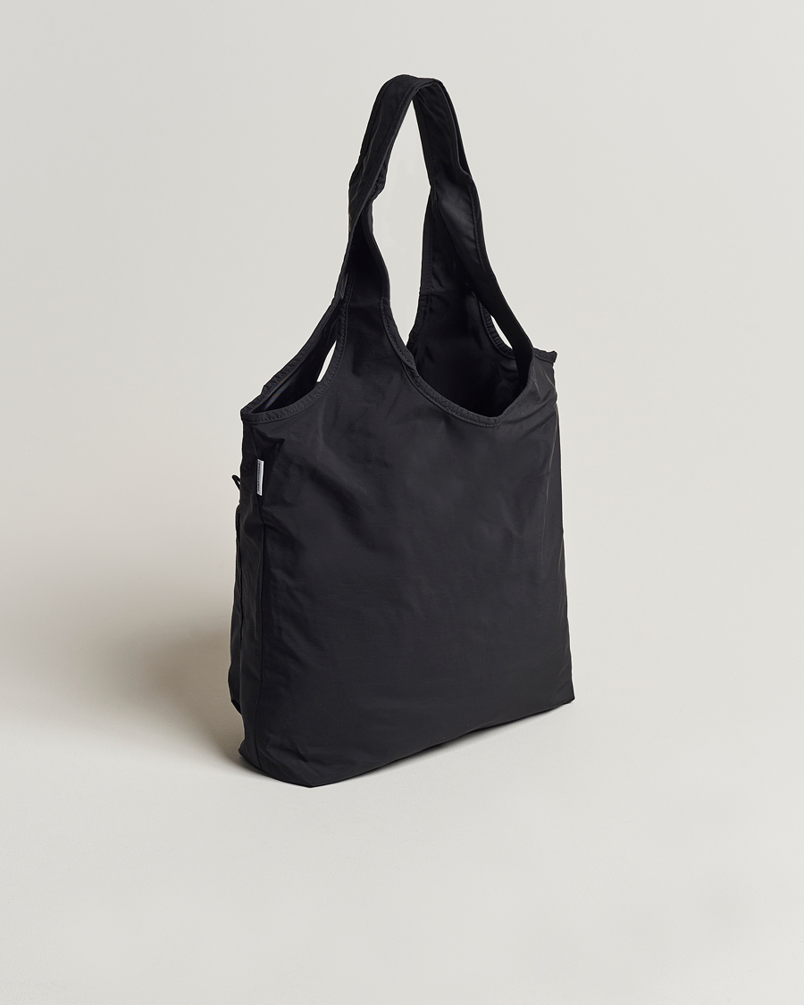 Hombres | Bolsos | mazi untitled | Nylon Bore Bag Black
