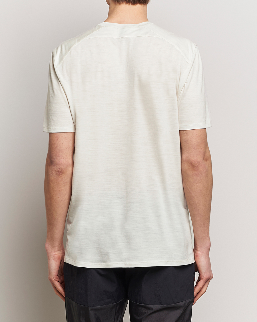 Hombres | Camisetas | Arc'teryx Veilance | Frame Short Sleeve T-Shirt Oat Heather