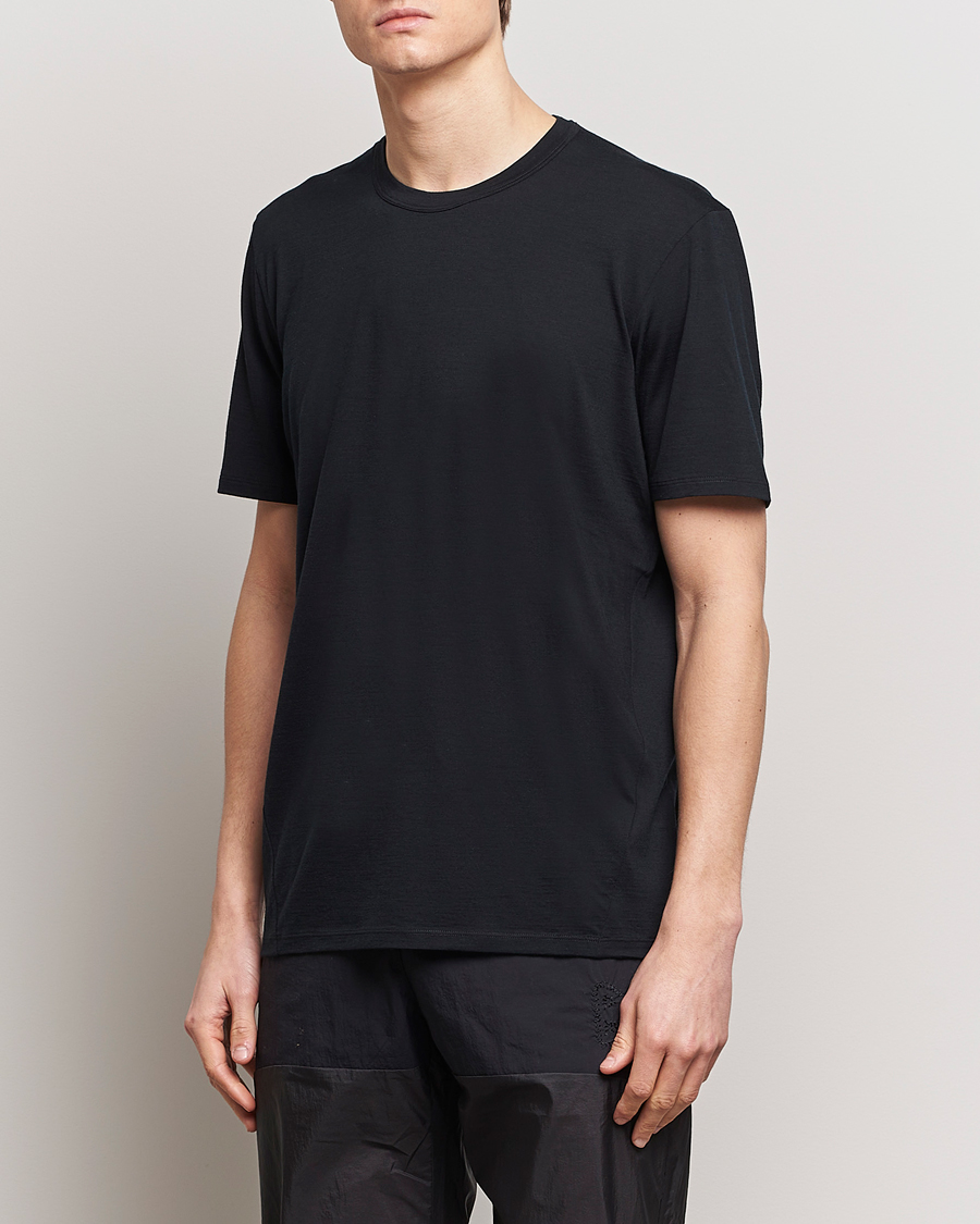 Hombres | Camisetas | Arc'teryx Veilance | Frame Short Sleeve T-Shirt Black