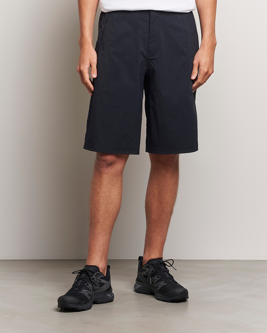Hombres | Pantalones cortos | Arc'teryx Veilance | Spere Lightweight Water Repellent Shorts Black
