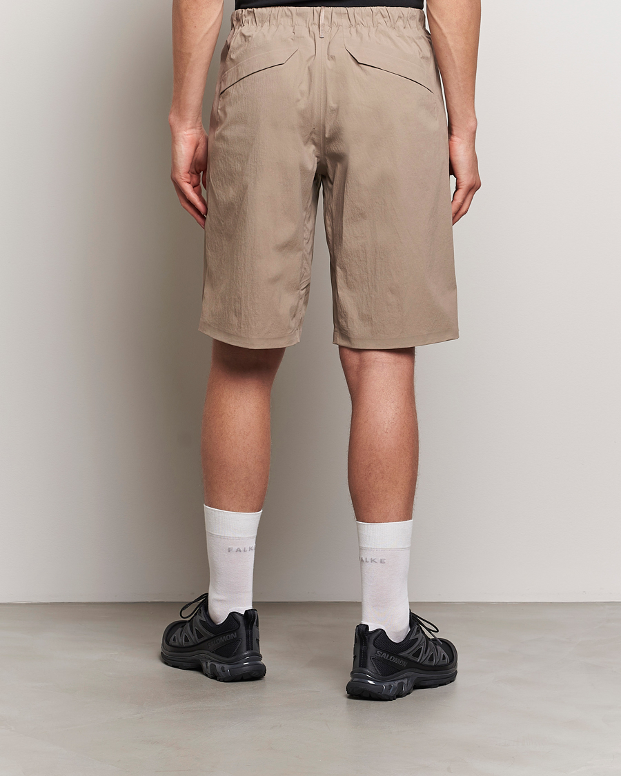 Hombres | Pantalones cortos | Arc'teryx Veilance | Spere Lightweight Water Repellent Shorts Soil