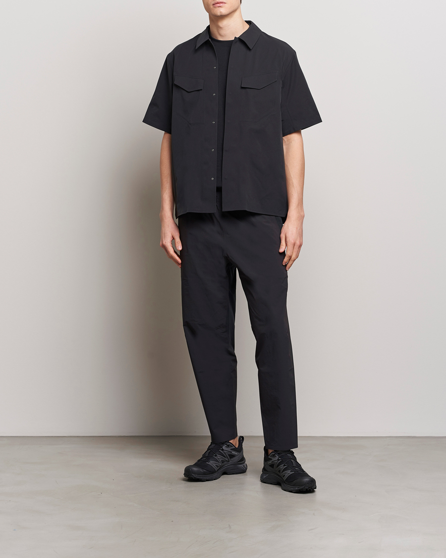 Hombres | Camisas | Arc'teryx Veilance | Field Short Sleeve Shirt Black