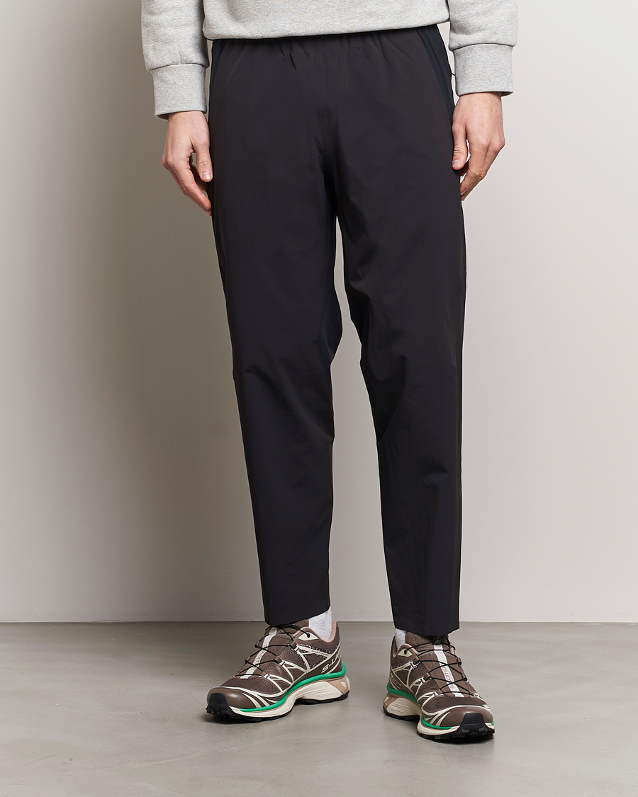 Hombres | Pantalones funcionales | Arc'teryx Veilance | Secant Lightweight Casual Pants Black
