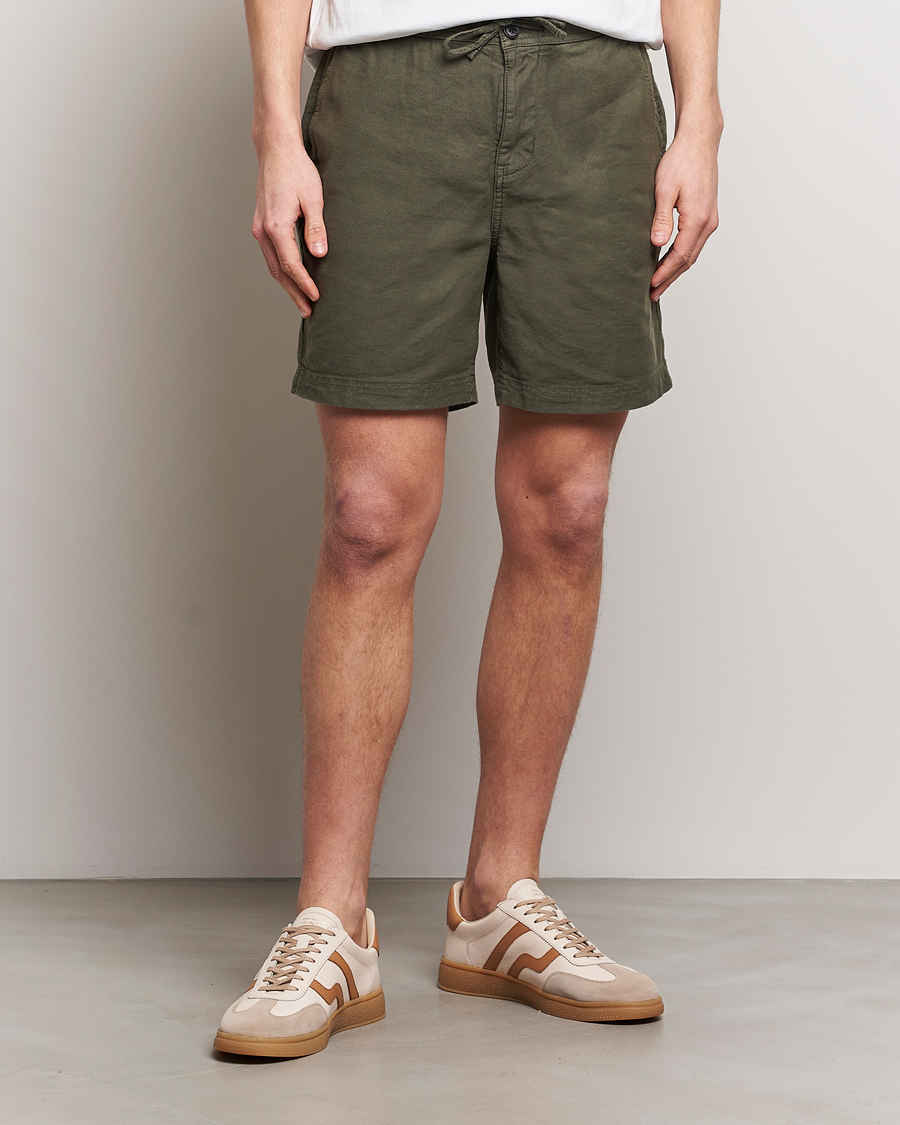 Hombres | Pantalones cortos de lino | Morris | Fenix Linen Shorts Olive