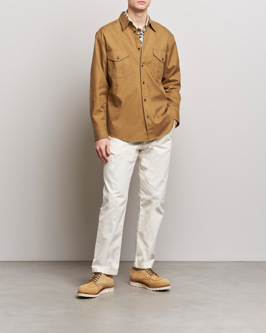 Hombres | Camisas | Filson | Lightweight Alaskan Guide Shirt Golden Tan