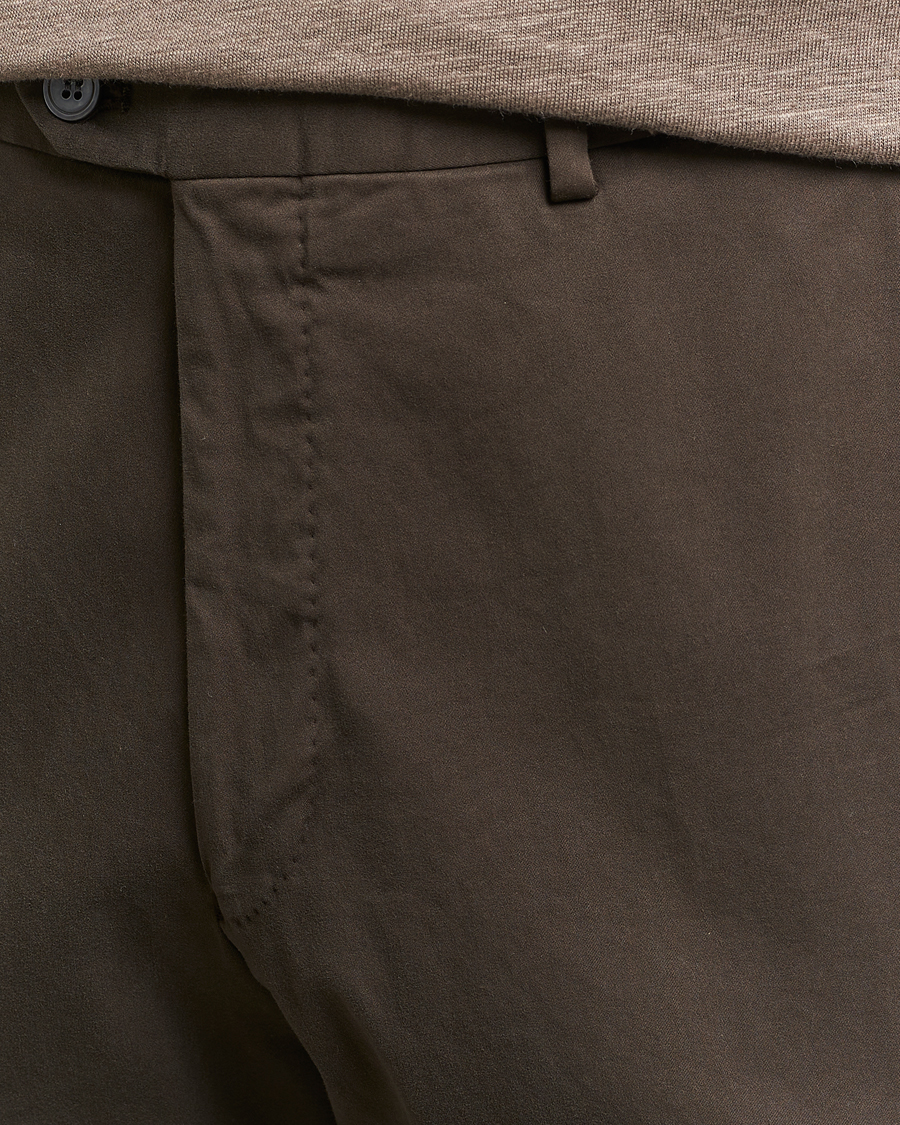Hombres | Pantalones | Oscar Jacobson | Denz Casual Cotton Trousers Olive