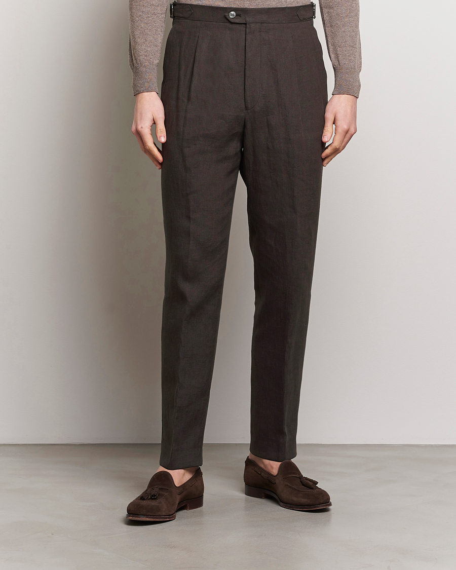 Hombres | Pantalones | Oscar Jacobson | Delon Linen Trousers Brown
