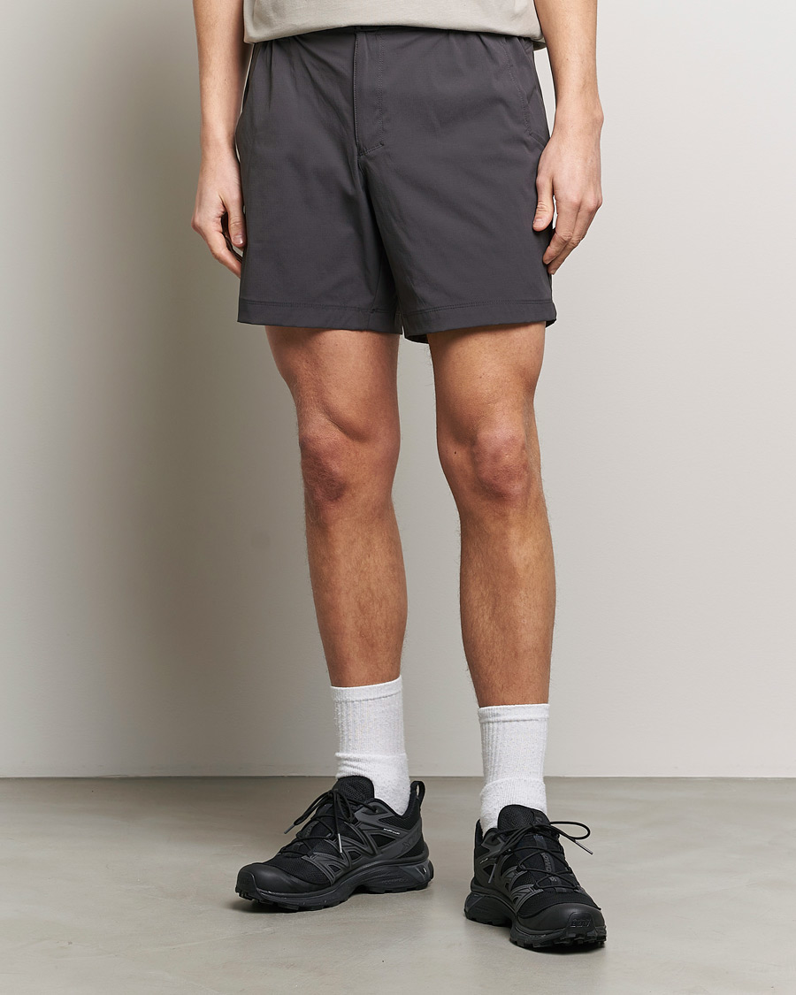 Hombres | Pantalones cortos funcionales | Columbia | Landroamer Ripstop Shorts Shark