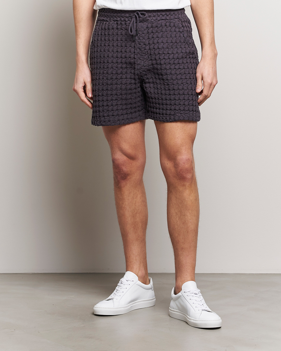 Hombres | Pantalones cortos de chándal | OAS | Porto Waffle Shorts Nearly Black