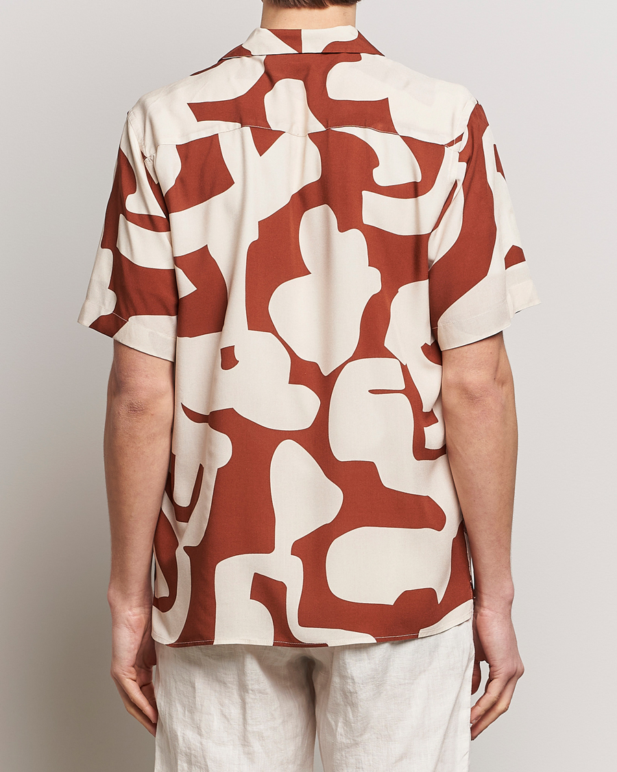 Hombres | Camisas | OAS | Viscose Resort Short Sleeve Shirt Russet Puzzlotec