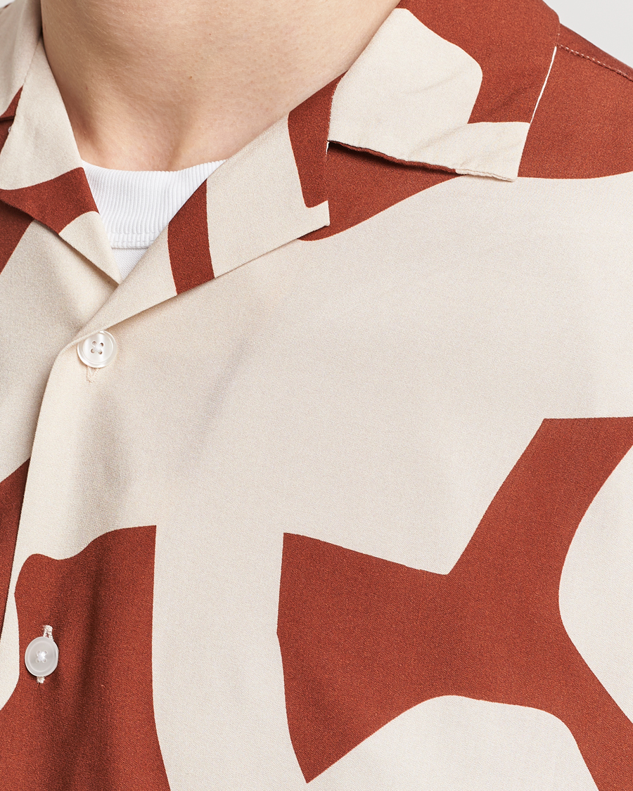 Hombres | Camisas | OAS | Viscose Resort Short Sleeve Shirt Russet Puzzlotec