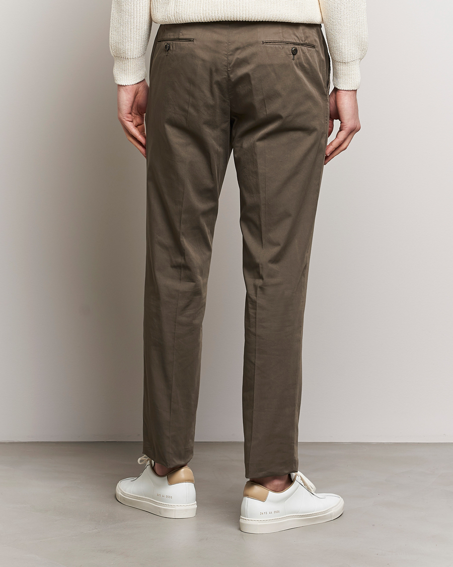 Hombres | Pantalones | PT01 | Slim Fit Garment Dyed Stretch Chinos Dark Brown