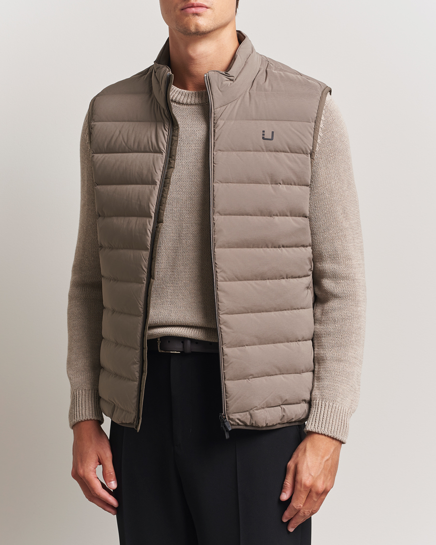 Hombres | Chalecos | UBR | Sonic Vest Dark Sand