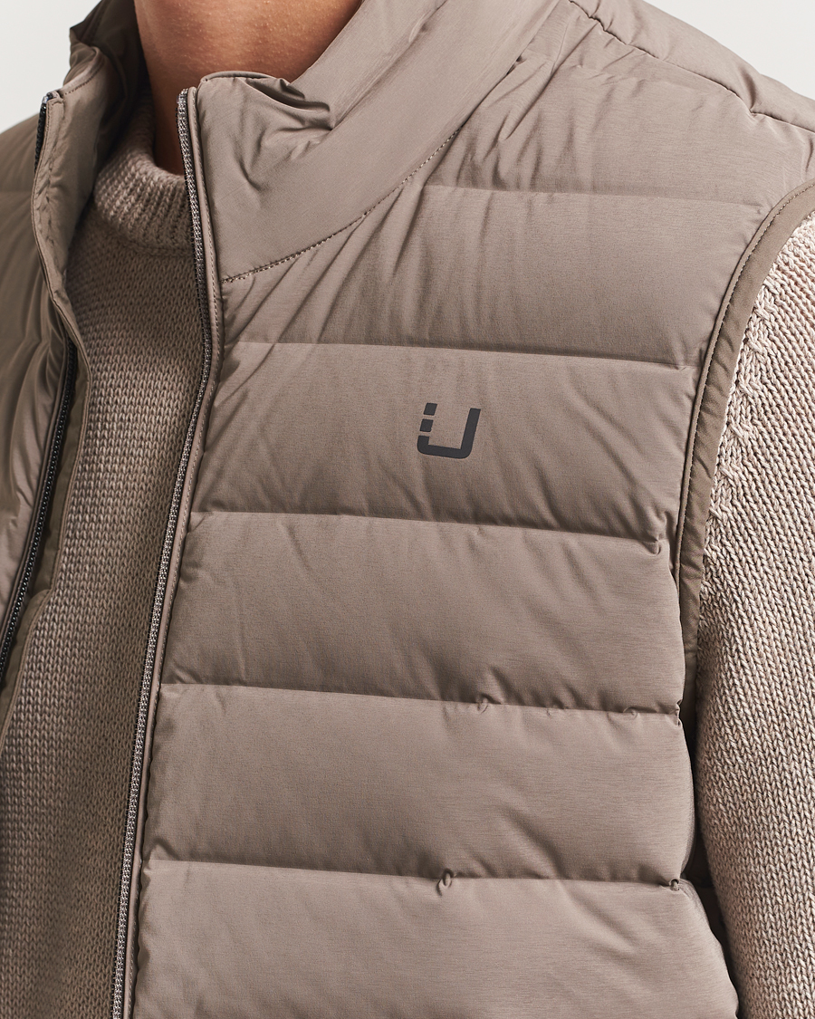 Hombres | Chalecos | UBR | Sonic Vest Dark Sand