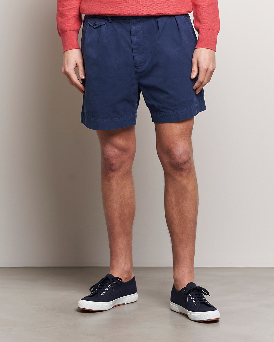Hombres | Only Polo | Polo Ralph Lauren | Pleated Featherweight Twill Shorts Newport Navy