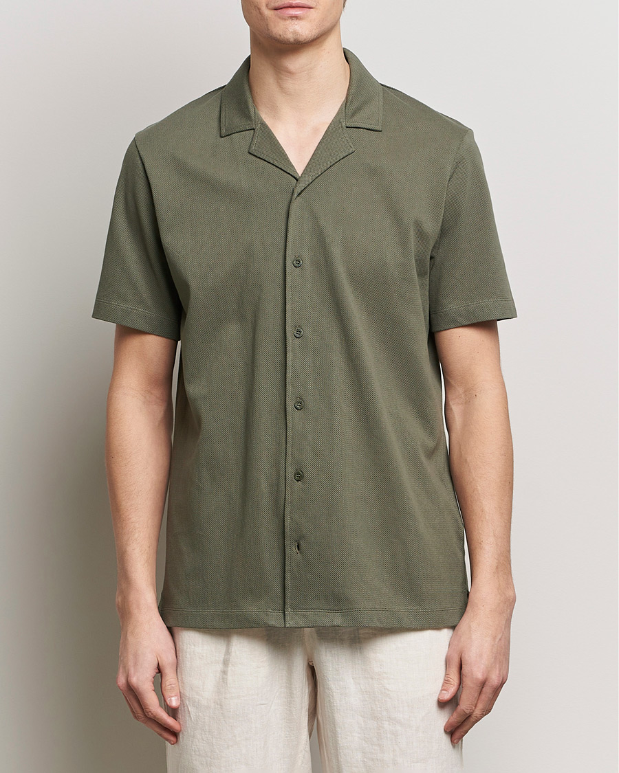 Hombres | Camisas de manga corta | Sunspel | Riviera Resort Shirt Khaki