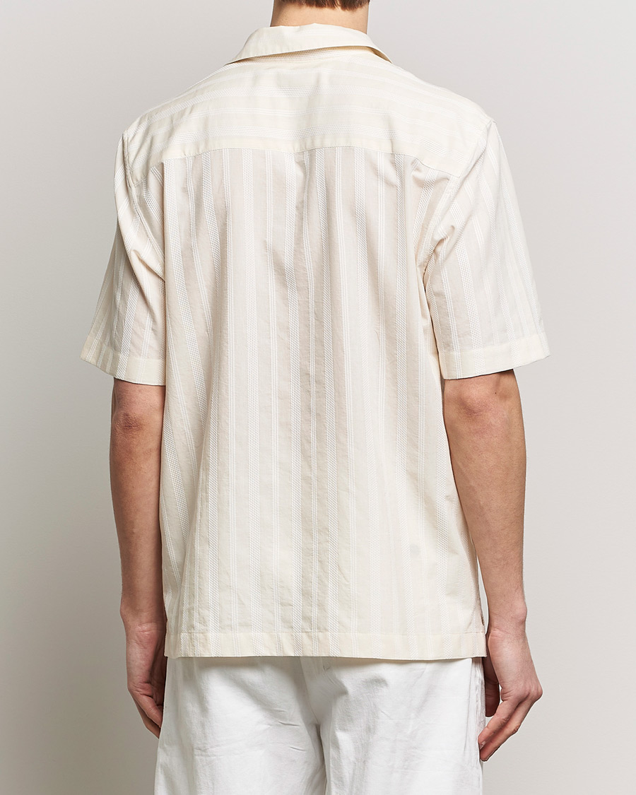 Hombres | Camisas | Sunspel | Embroidered Striped Short Sleeve Shirt Ecru