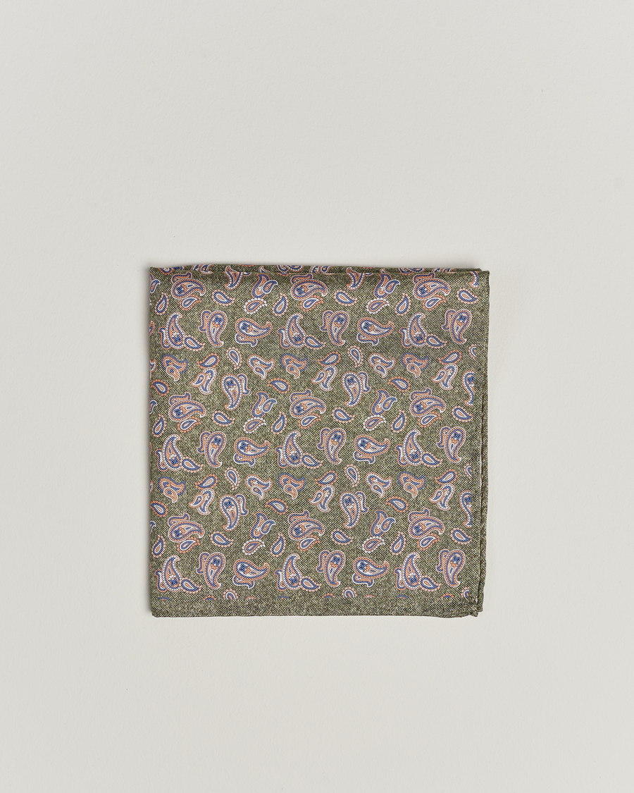 Hombres | Amanda Christensen Silk Oxford Printed Paisley Pocket Square Green | Amanda Christensen | Silk Oxford Printed Paisley Pocket Square Green