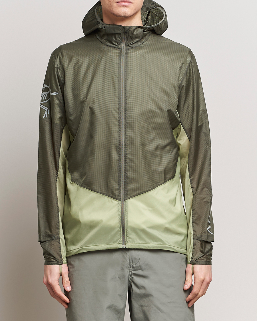 Hombres | Abrigos y chaquetas | Arc'teryx | Norvan Windshell Hooded Jacket Forage/Chloris