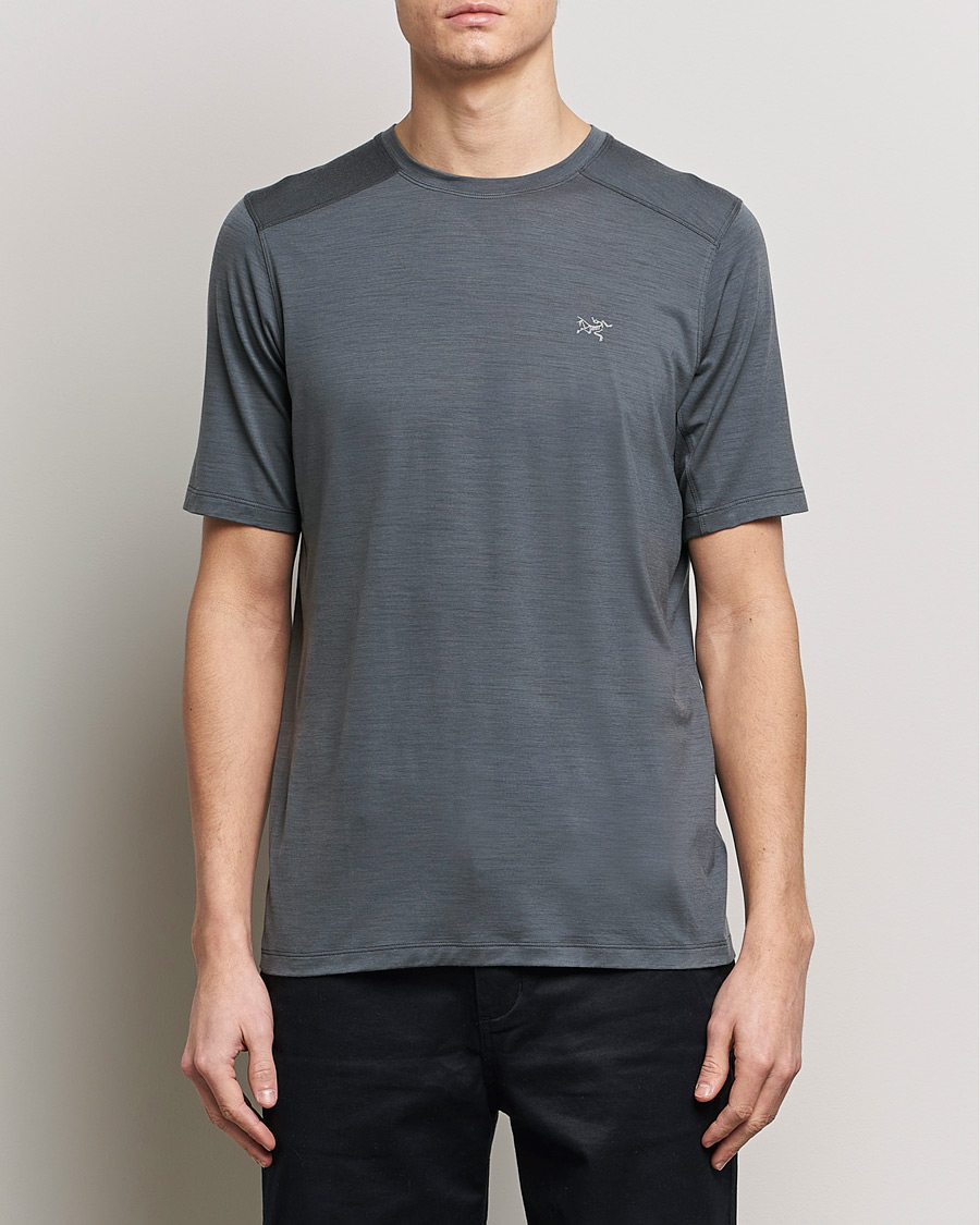 Hombres | Camisetas | Arc'teryx | Ionia Merino Wool Crew Neck T-Shirt Cloud