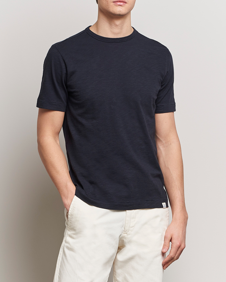 Hombres | Camisetas | Merz b. Schwanen | Organic Pima Cotton Slub Crew Neck T-Shirt Dark Navy