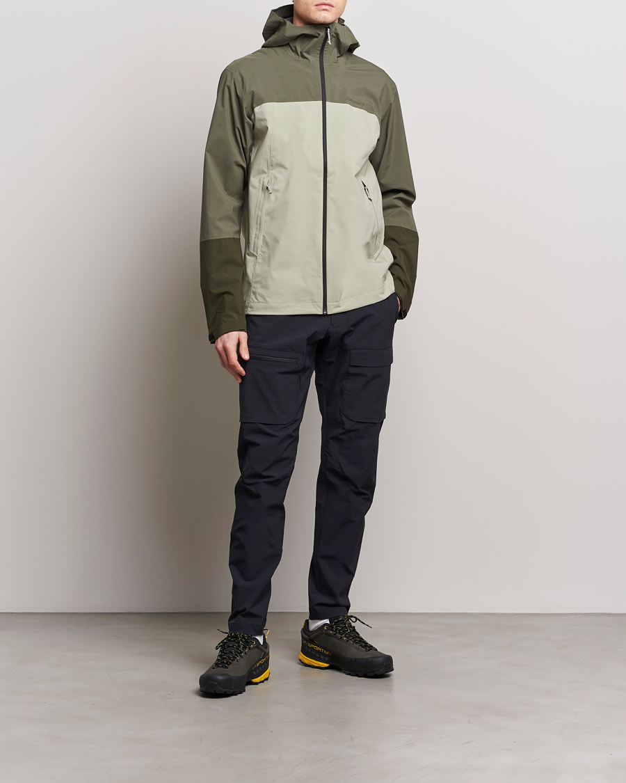 Hombres | Abrigos y chaquetas | Peak Performance | Trail Hipe Hooded Jacket Pine Needle/Limit Green