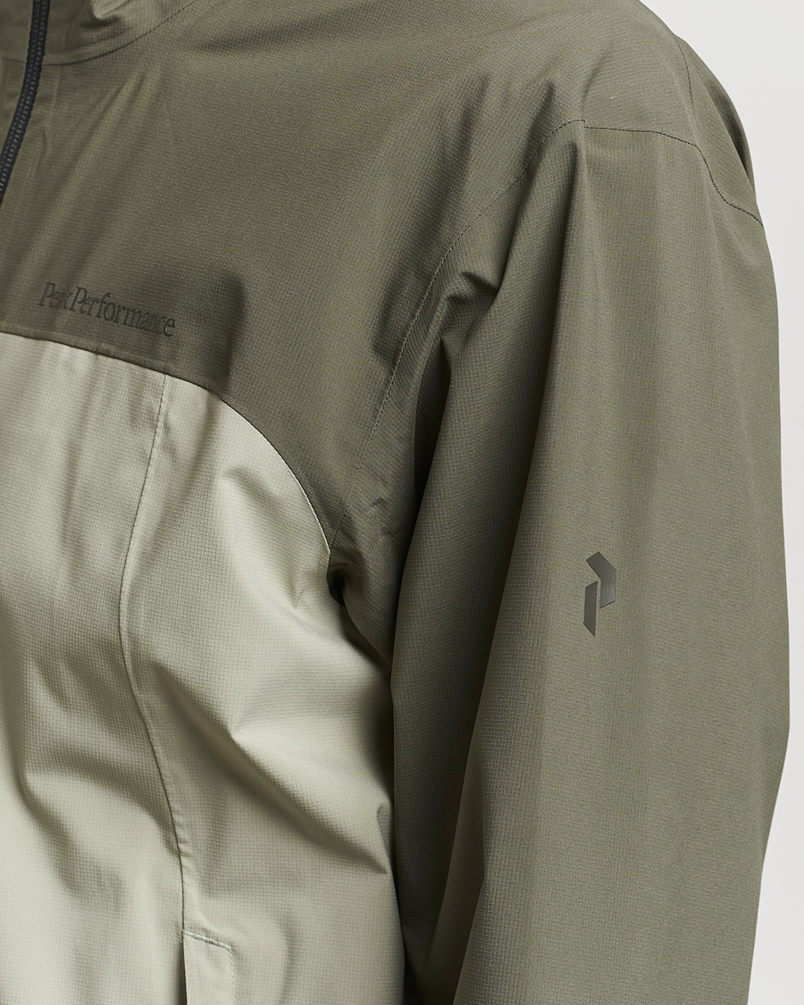 Hombres | Abrigos y chaquetas | Peak Performance | Trail Hipe Hooded Jacket Pine Needle/Limit Green