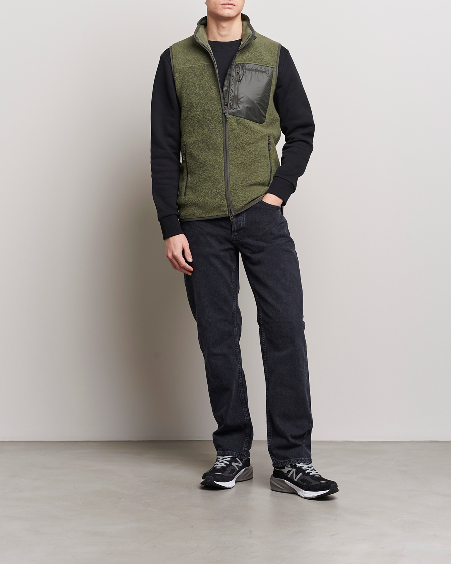 Hombres | Jerséis y prendas de punto | Peak Performance | Pile Vest Pine Needle
